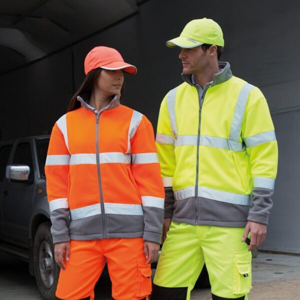 R329X Result SAFEGUARD MICRO FLEECE Super warm, super comfortable and super visible. - Image 4