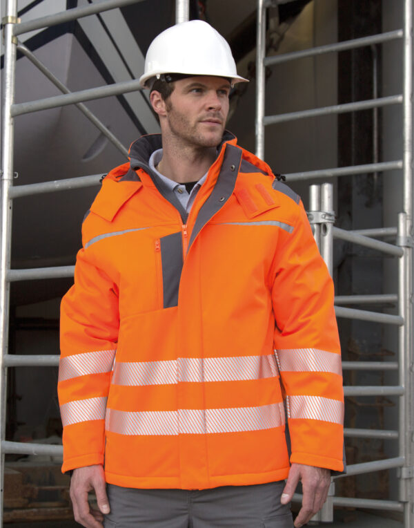 R331X Result Dynamic Softshell new generation in safety wear! 3-layer performance dynamic softshell