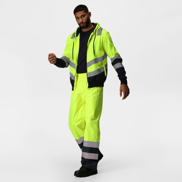 TRW505 Regatta Hi-vis pro Waterproof and breathable Isotex 10000 overtrousers - Image 2