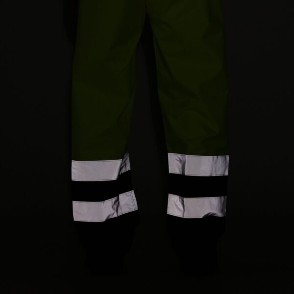 TRW505 Regatta Hi-vis pro Waterproof and breathable Isotex 10000 overtrousers - Image 6