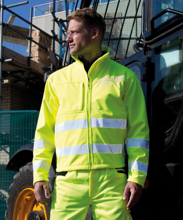 R117X High-viz 3-layer softshell jacket, waterproof, 3000g breathable and windproof