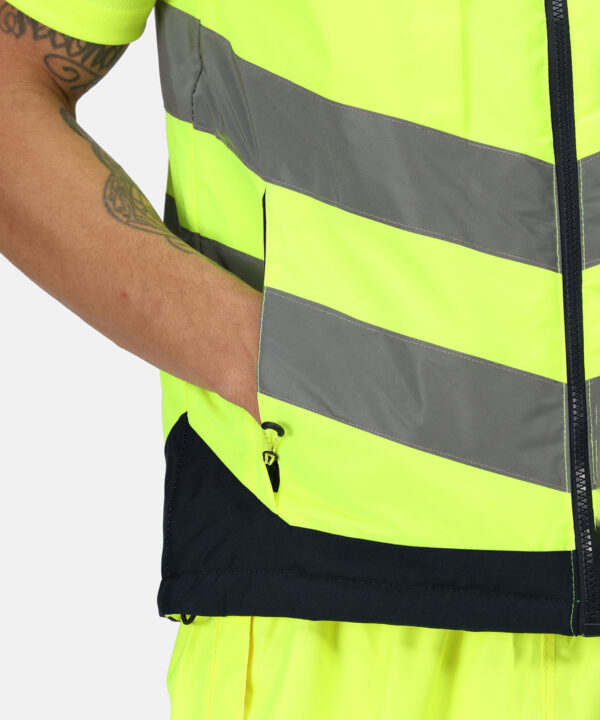 TRA840 Regatta High-vis pro breathable Isotex 10000 bodywarmer - Image 3