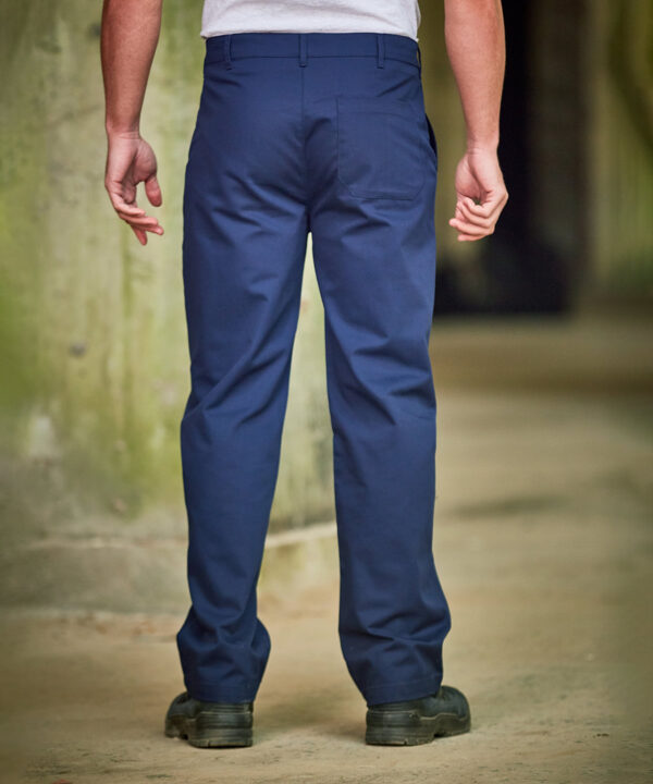 RX600 Pro workwear cargo trousers The cargo trouser is a workwear staple - Image 4