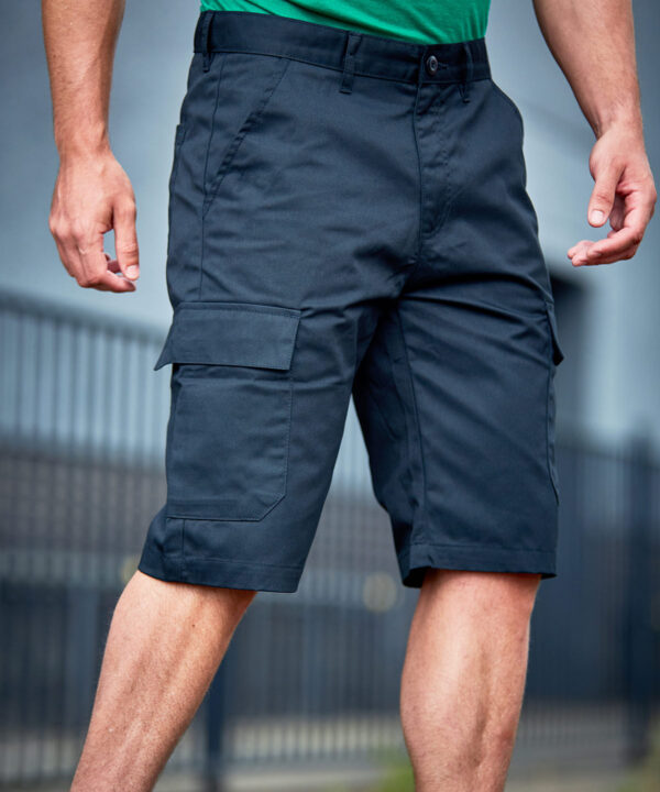 RX605 Pro cargo shorts his multi-functional cargo short is made from hardwearing polycotton fabric with a traditional waist band with belt loops